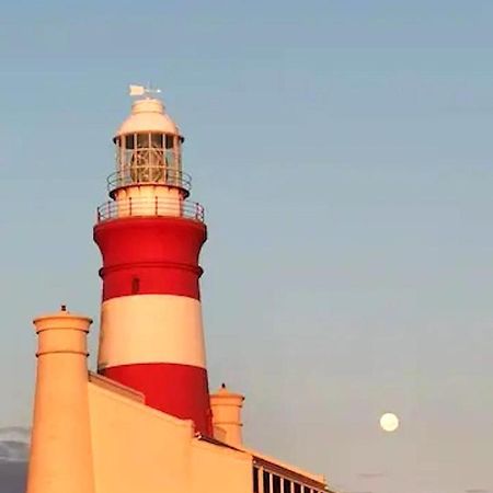 Hotel Dee'S Place Agulhas Esterno foto